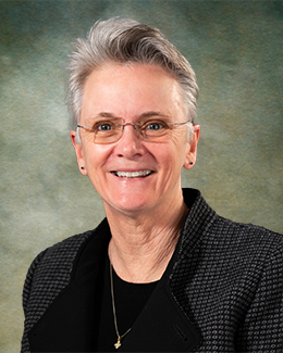 Woman's 他adshot Woman's 他adshot