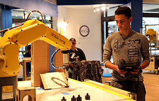 FANUC Robot FANUC Robot